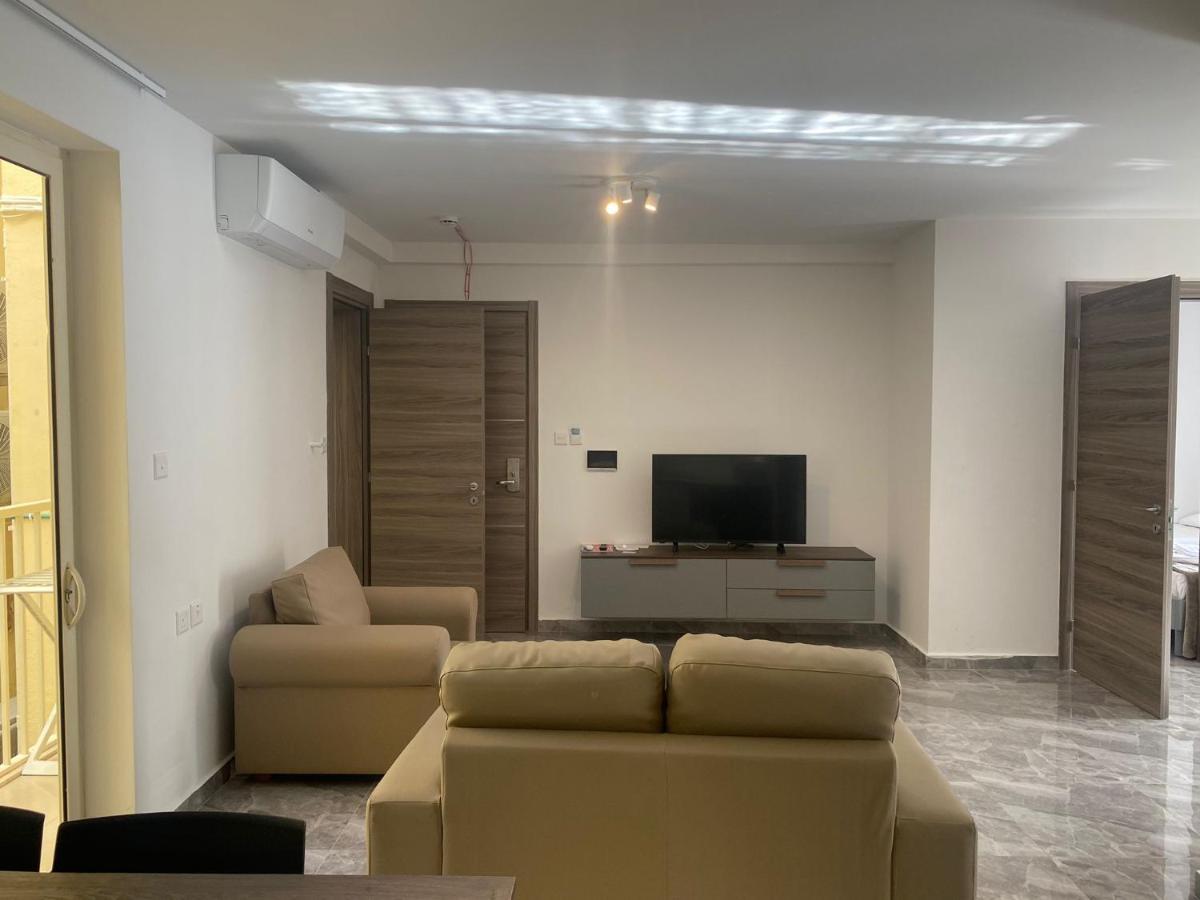 Apartamento Sir William Strand Gzira Exterior foto