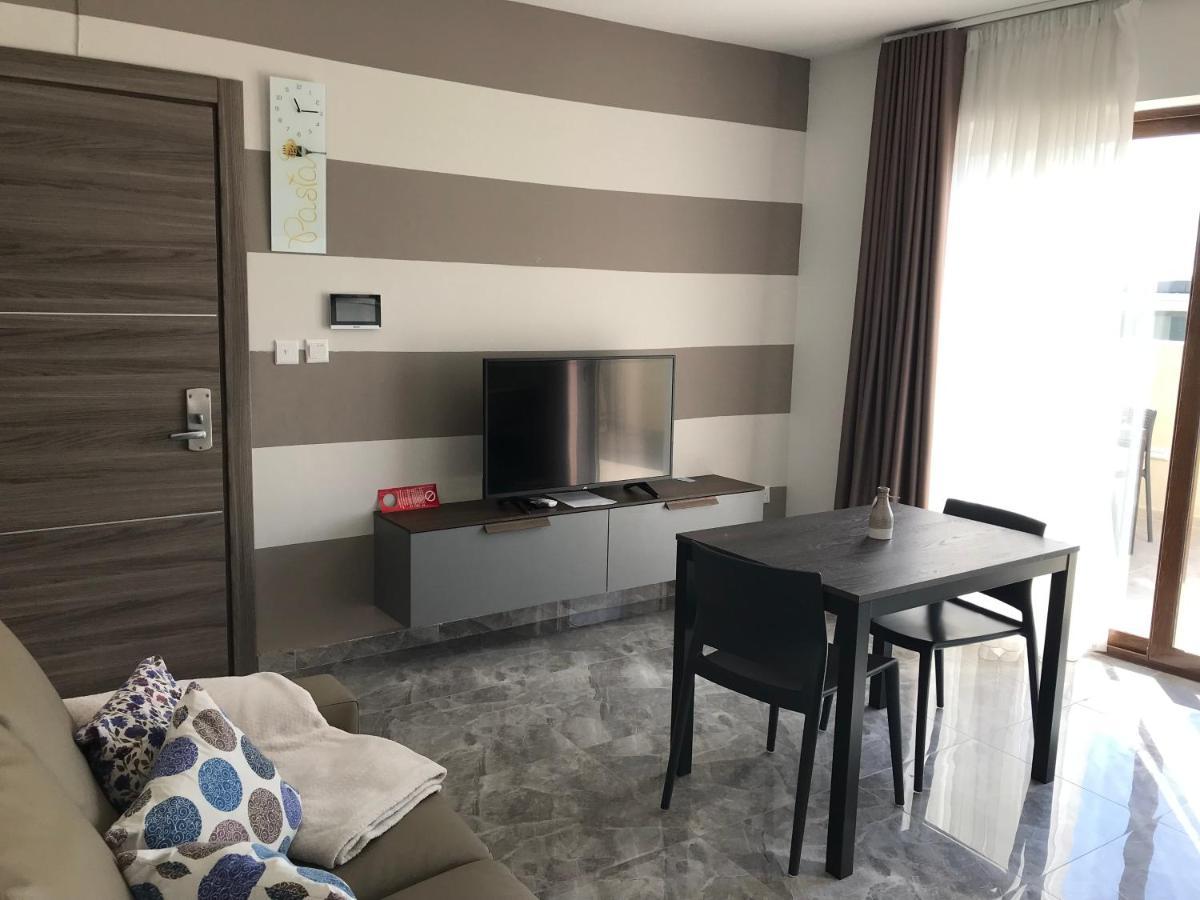 Apartamento Sir William Strand Gzira Exterior foto