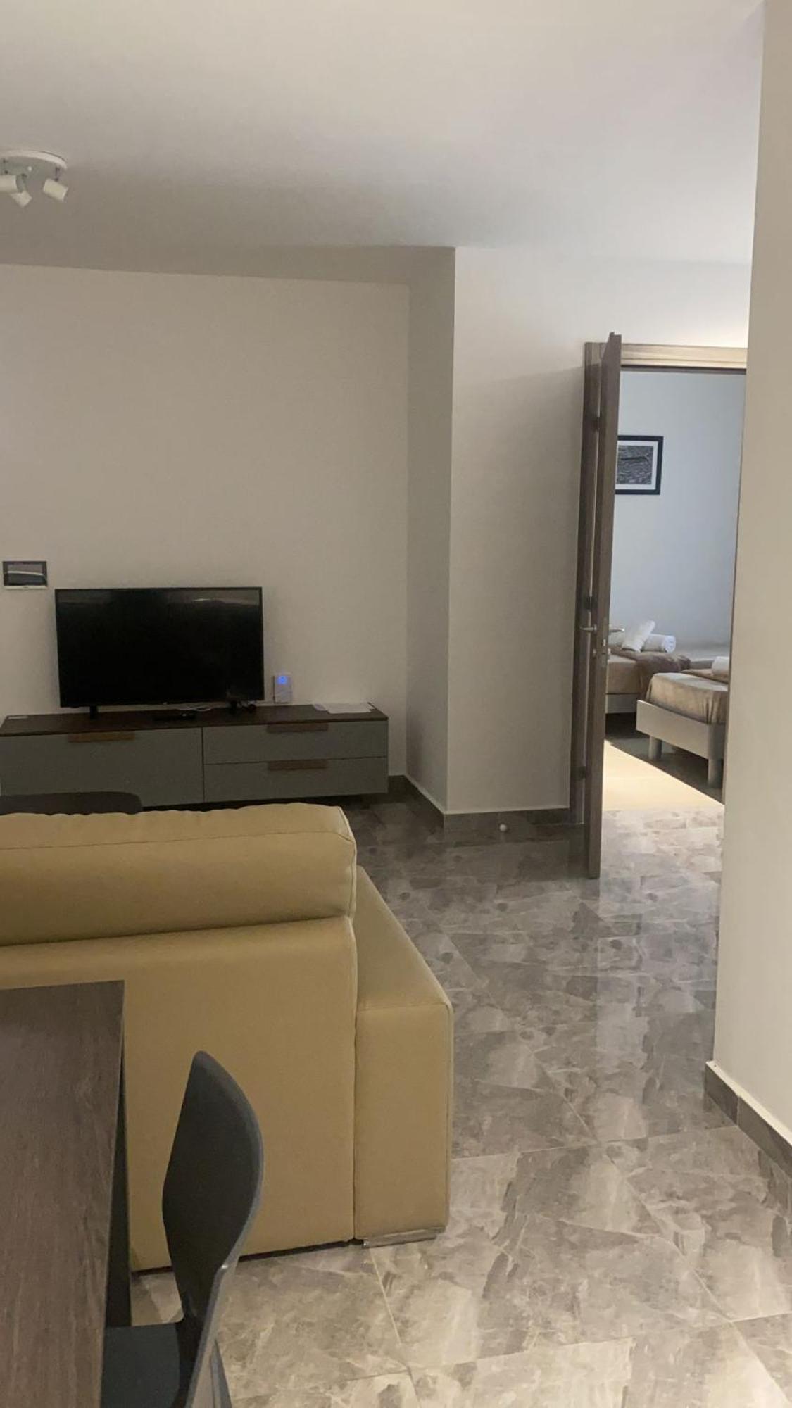 Apartamento Sir William Strand Gzira Exterior foto